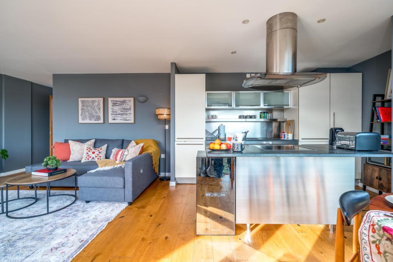 2 Bedroom Apartment With Park Views Shoreditch Londres Extérieur photo