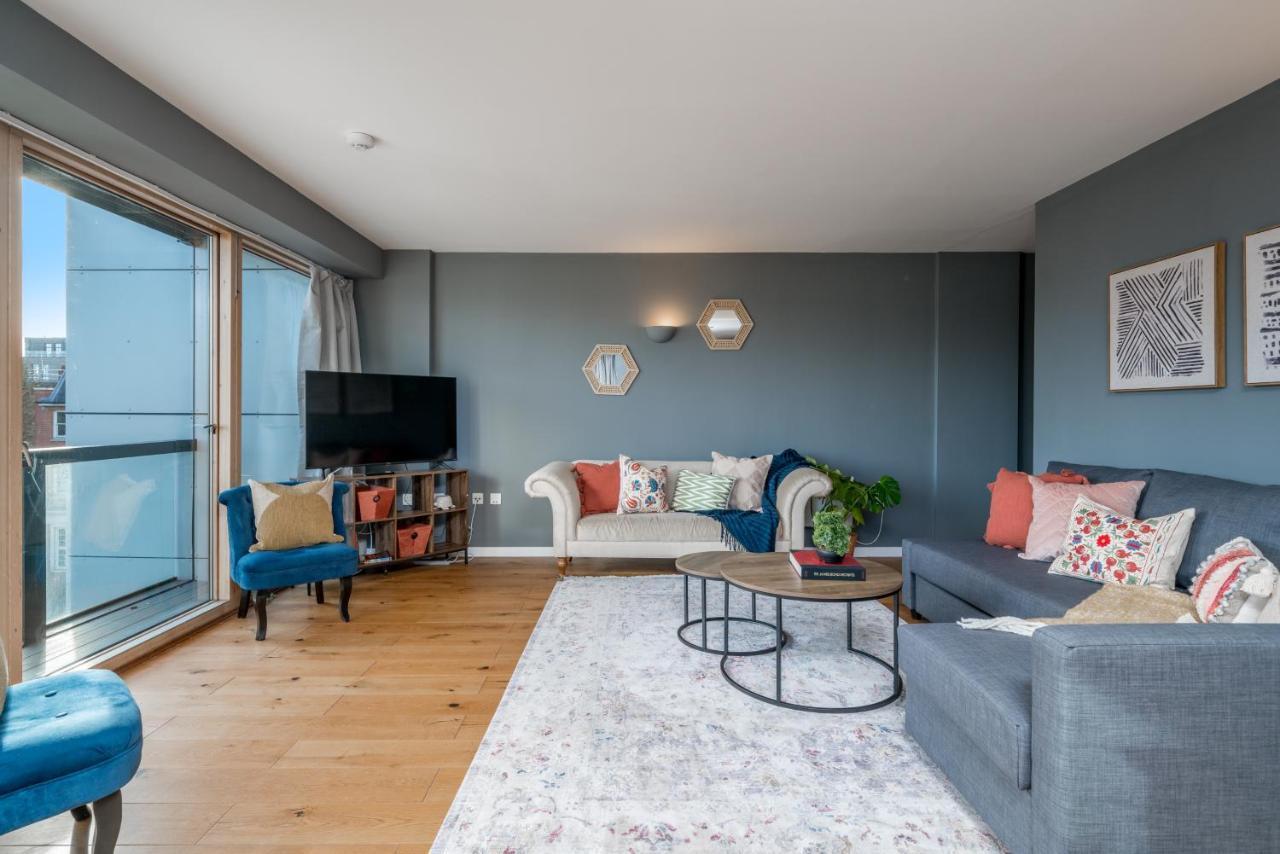 2 Bedroom Apartment With Park Views Shoreditch Londres Extérieur photo