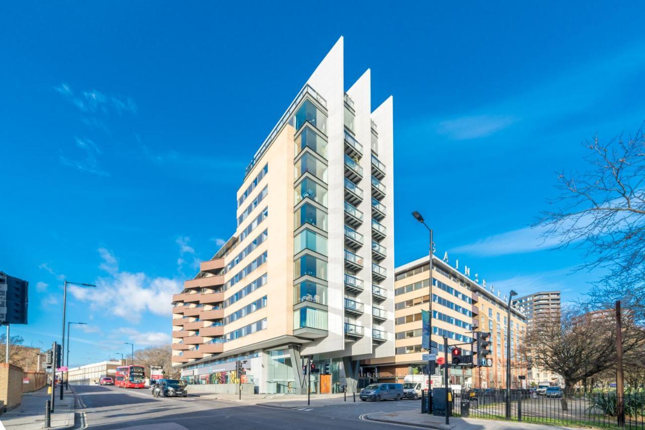 2 Bedroom Apartment With Park Views Shoreditch Londres Extérieur photo